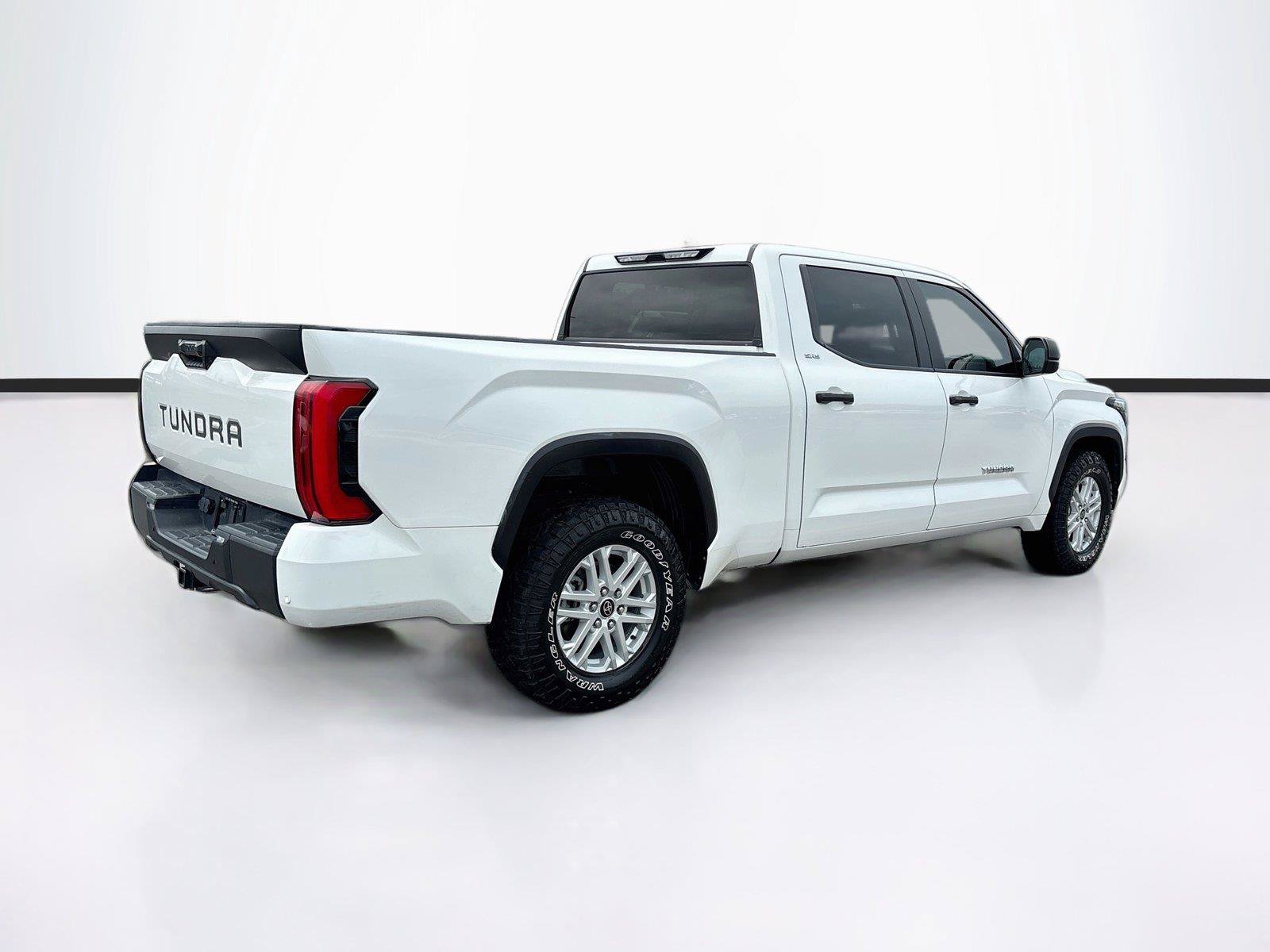 Used 2024 Toyota Tundra SR5 RWD image 7