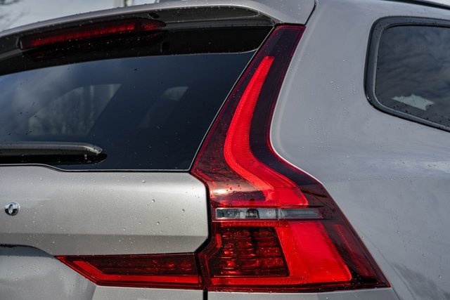 New 2026 Volvo XC60 B5 Plus w/ Protection Package Premier image 7