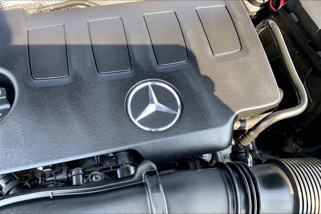 Used 2020 Mercedes-Benz CLA 250 4MATIC image 29