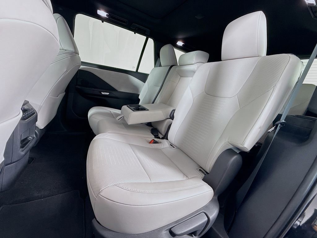 Certified 2025 Lexus TX 350 AWD image 25