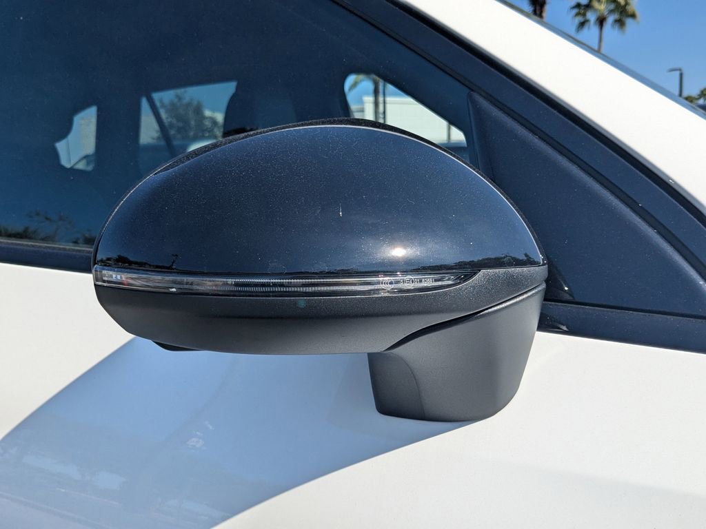 Certified 2025 Mercedes-Benz GLC 350e 4MATIC image 22