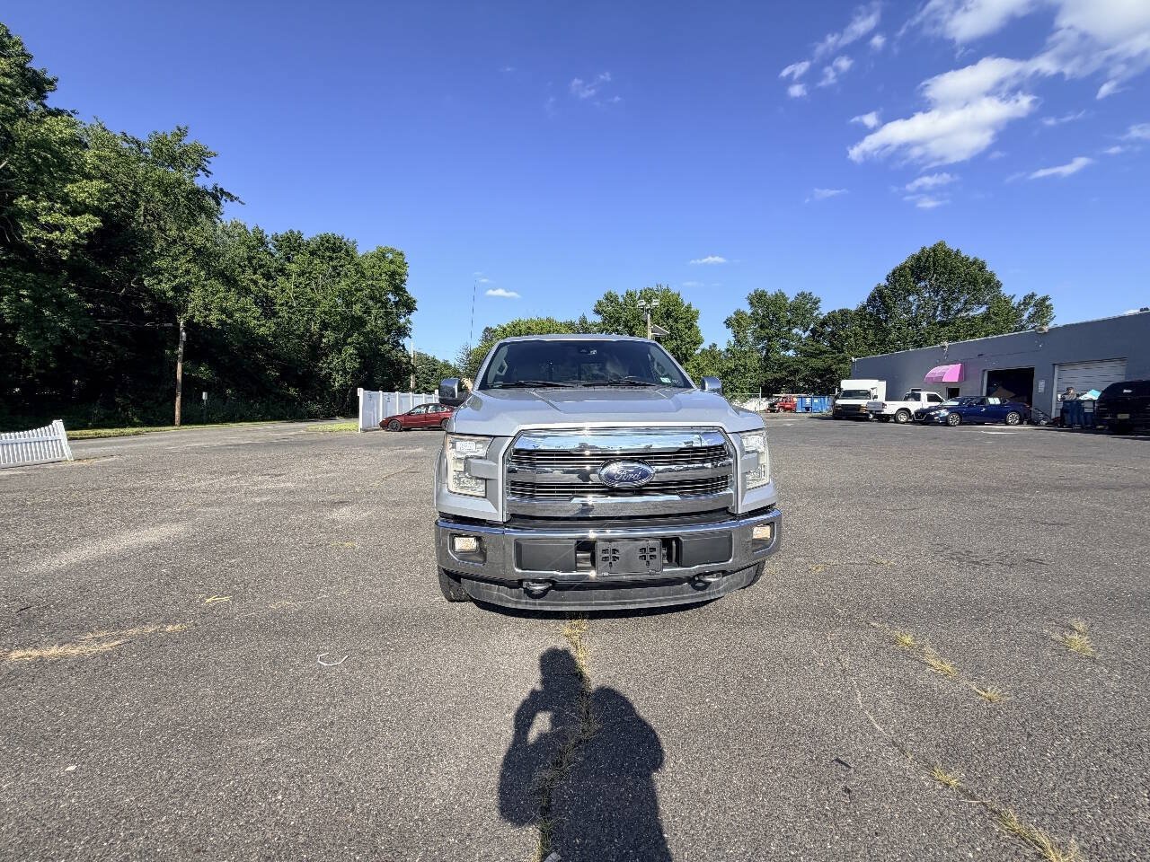 Used 2015 Ford F150 Lariat w/ Equipment Group 502A Luxury AWD/4WD image 13
