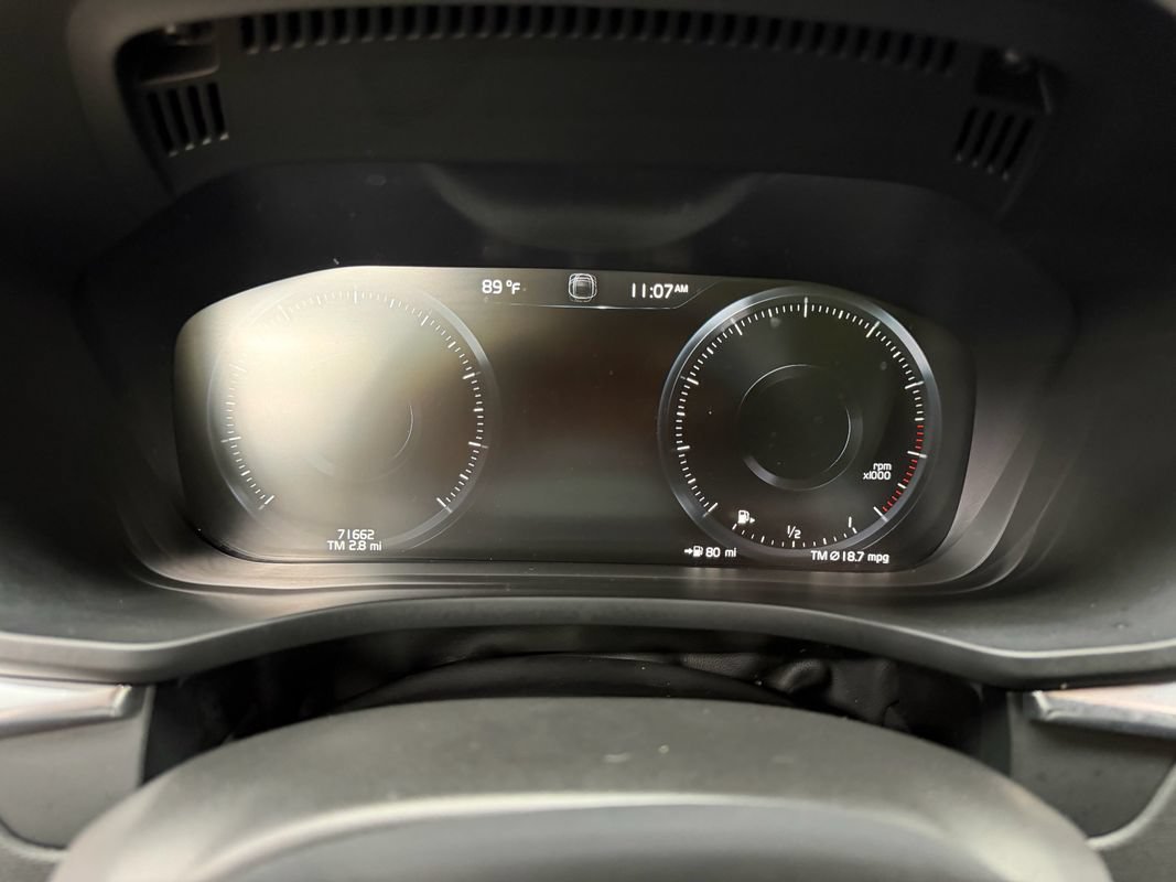 Used 2019 Volvo XC60 T6 Inscription w/ Protection Package Premier AWD/4WD image 27
