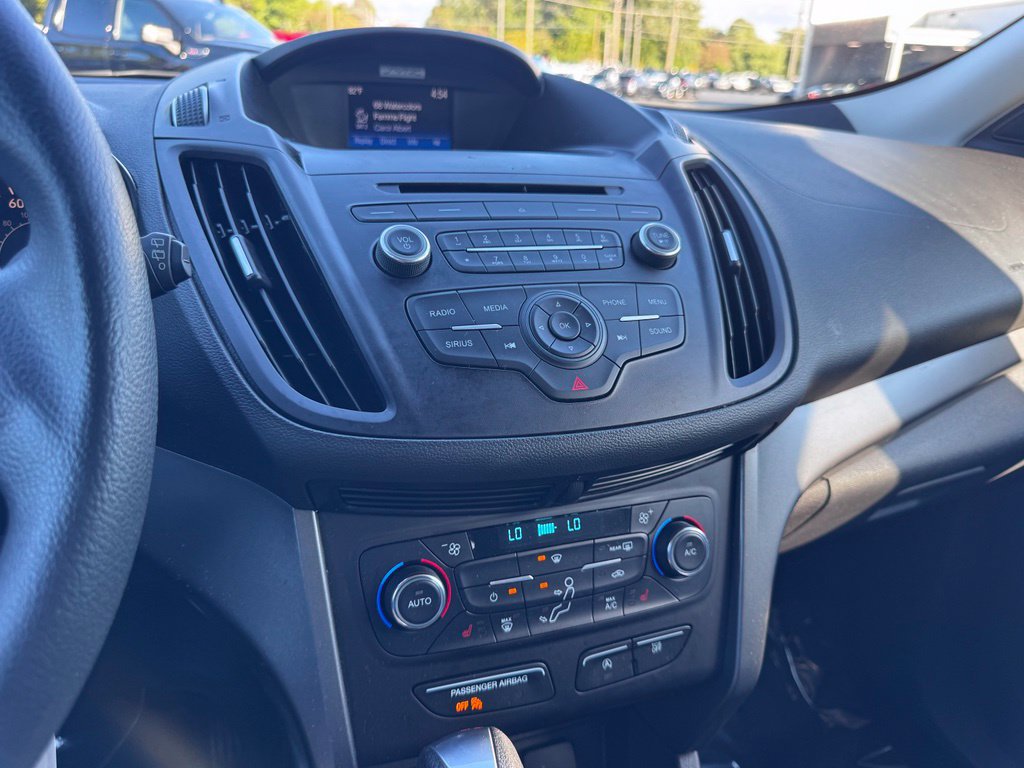 Used 2017 Ford Escape SE w/ SE Cold Weather Package FWD image 27