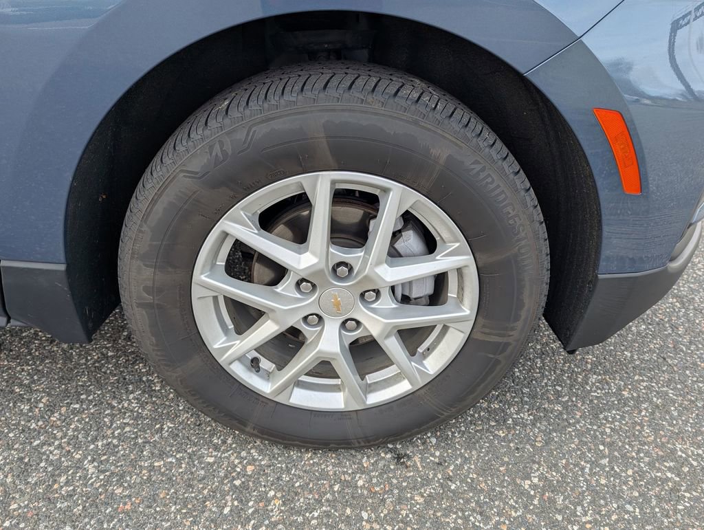 Certified 2024 Chevrolet Equinox LS w/ Driver Confidence II Package image 27