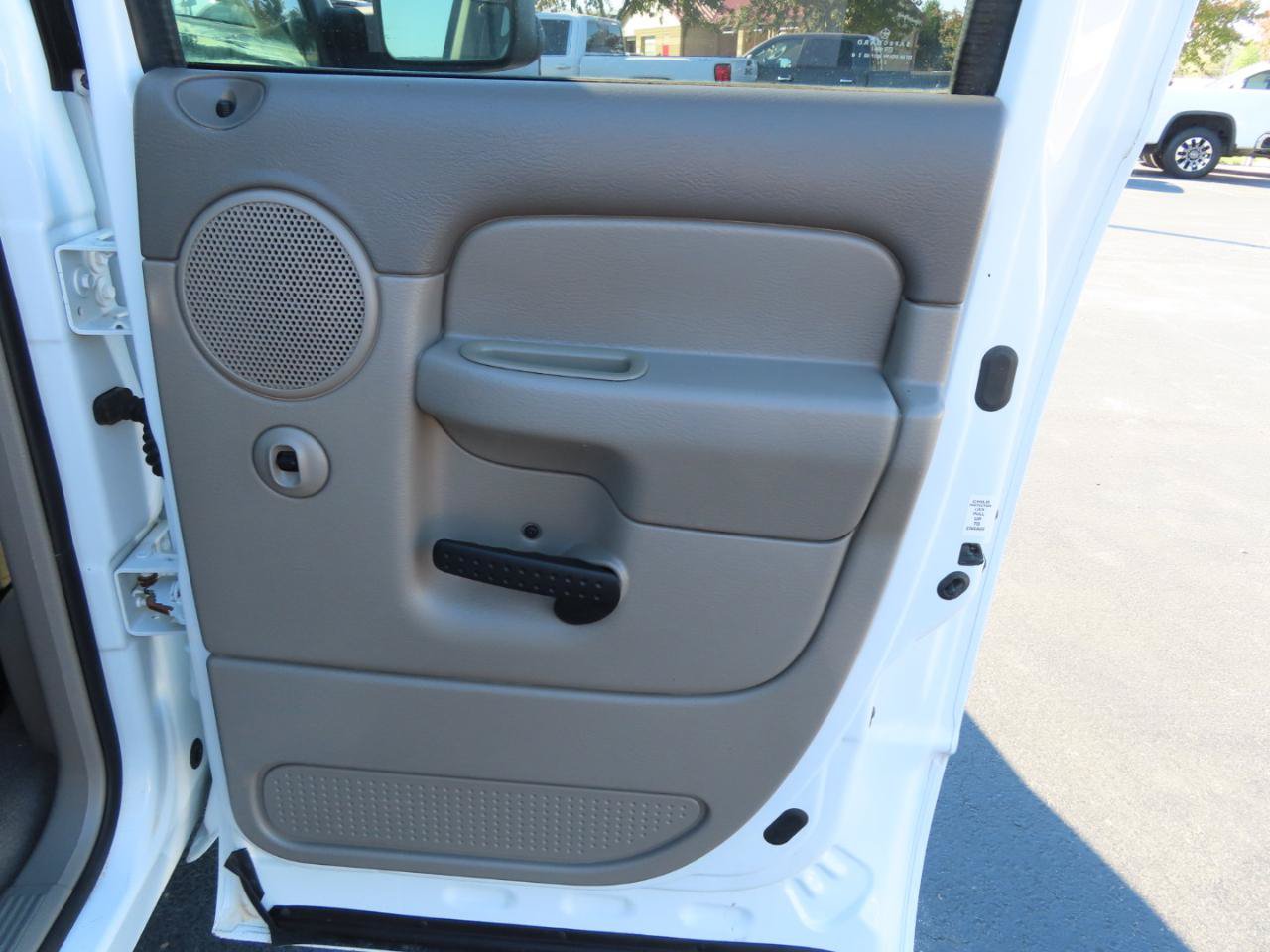 Used 2005 Dodge Ram 2500 Truck SLT w/ Trailer Tow Group AWD/4WD image 35