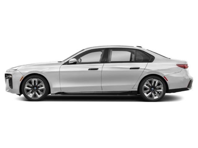 New 2024 BMW 740i image 3