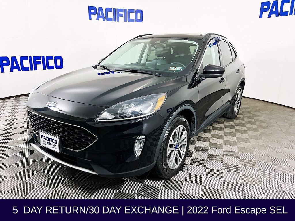 Used 2022 Ford Escape SEL image 4