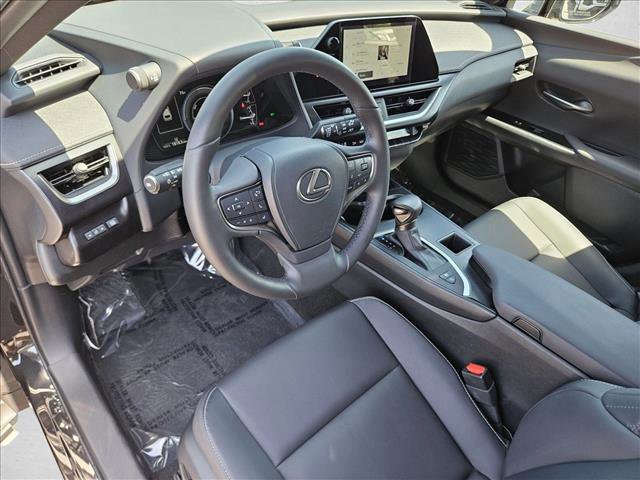 Used 2024 Lexus UX 250h FWD image 10