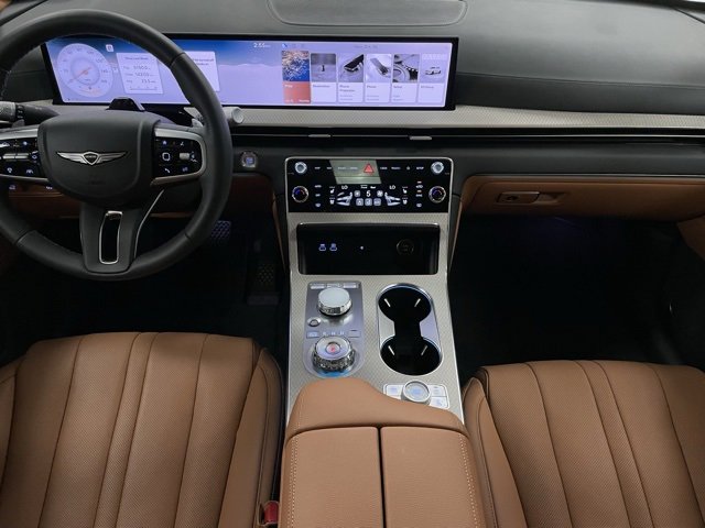 New 2025 Genesis GV80 2.5T Advanced image 14