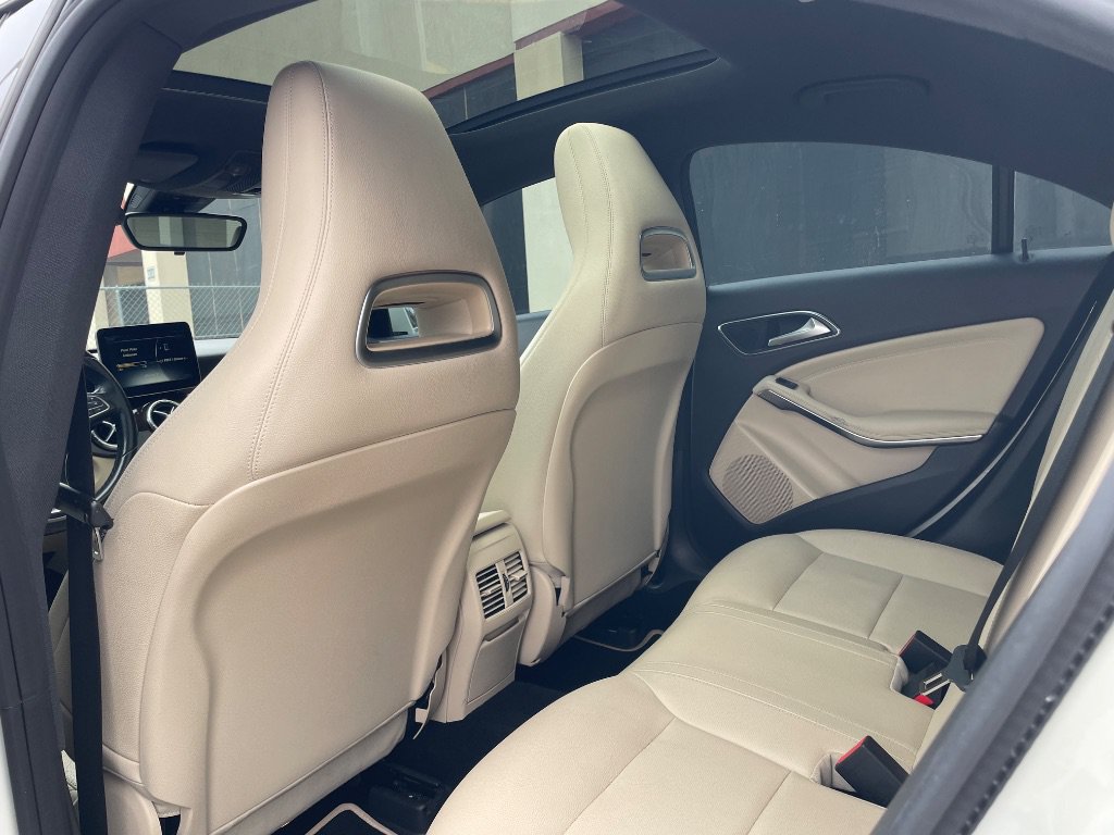 Used 2018 Mercedes-Benz CLA 250 image 31