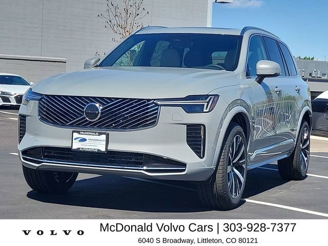 New 2026 Volvo XC90 B6 Core