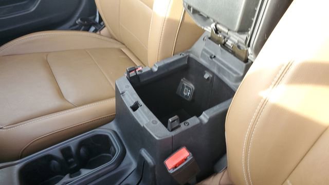 Certified 2022 Jeep Wrangler Unlimited Sahara w/ Cold Weather Group image 21