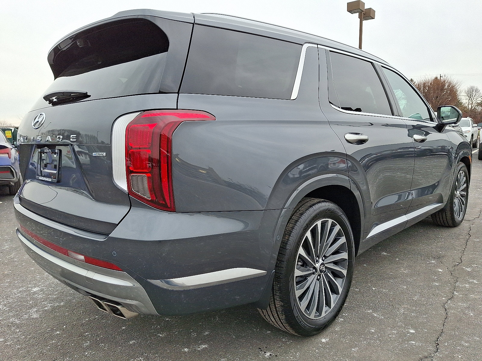 Used 2025 Hyundai Palisade Calligraphy image 6