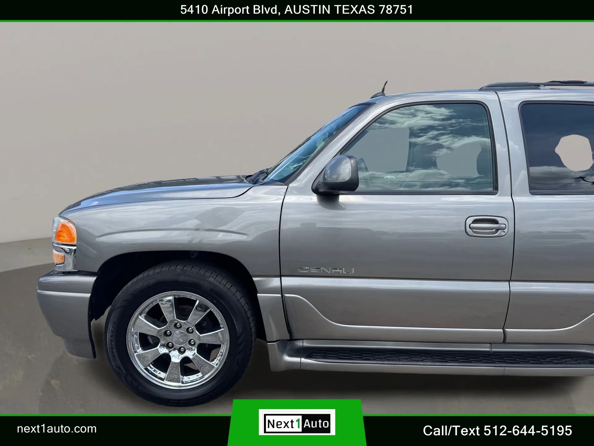 Used 2005 GMC Yukon Denali AWD/4WD image 12