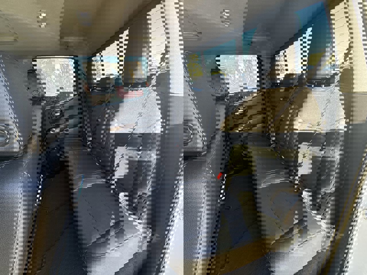 Used 2022 GMC Sierra 1500 SLT w/ SLT Premium Plus Package image 24