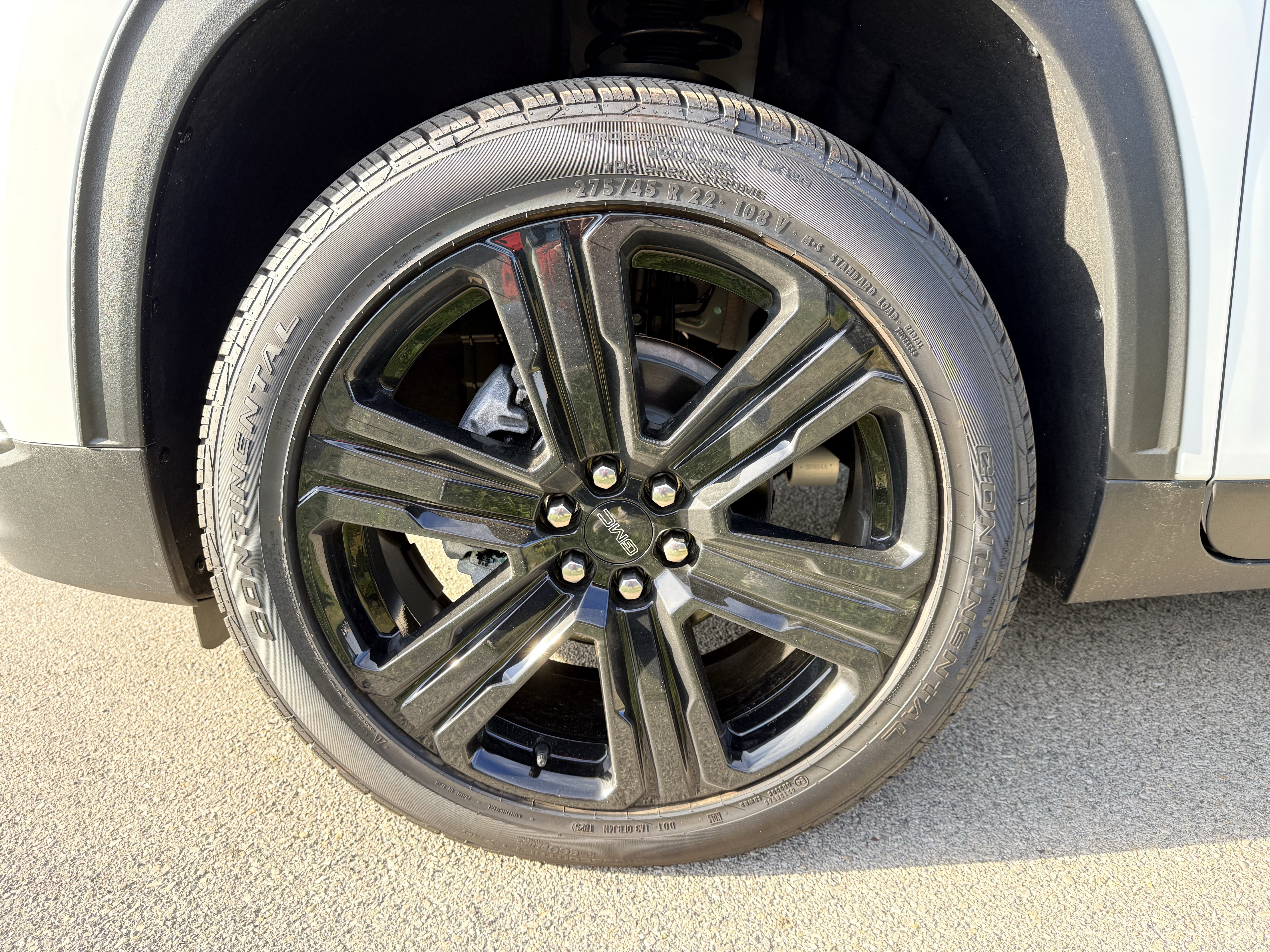 New 2025 GMC Acadia Elevation w/ Elevation Premium Package AWD/4WD image 11