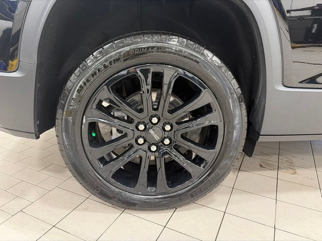 Used 2023 GMC Acadia SLE w/ Driver Convenience Package AWD/4WD image 24