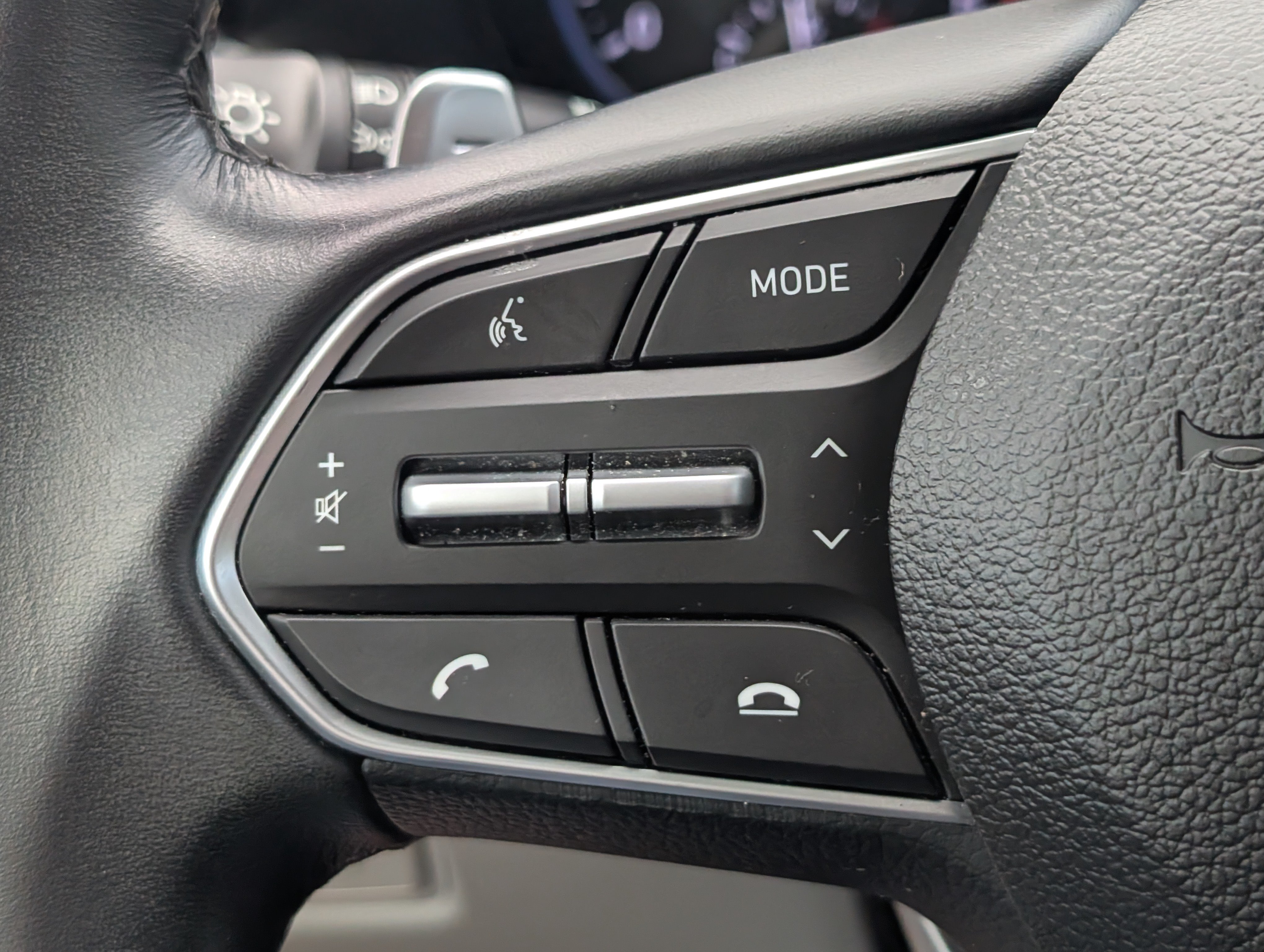 Used 2024 Hyundai Palisade Limited FWD image 25