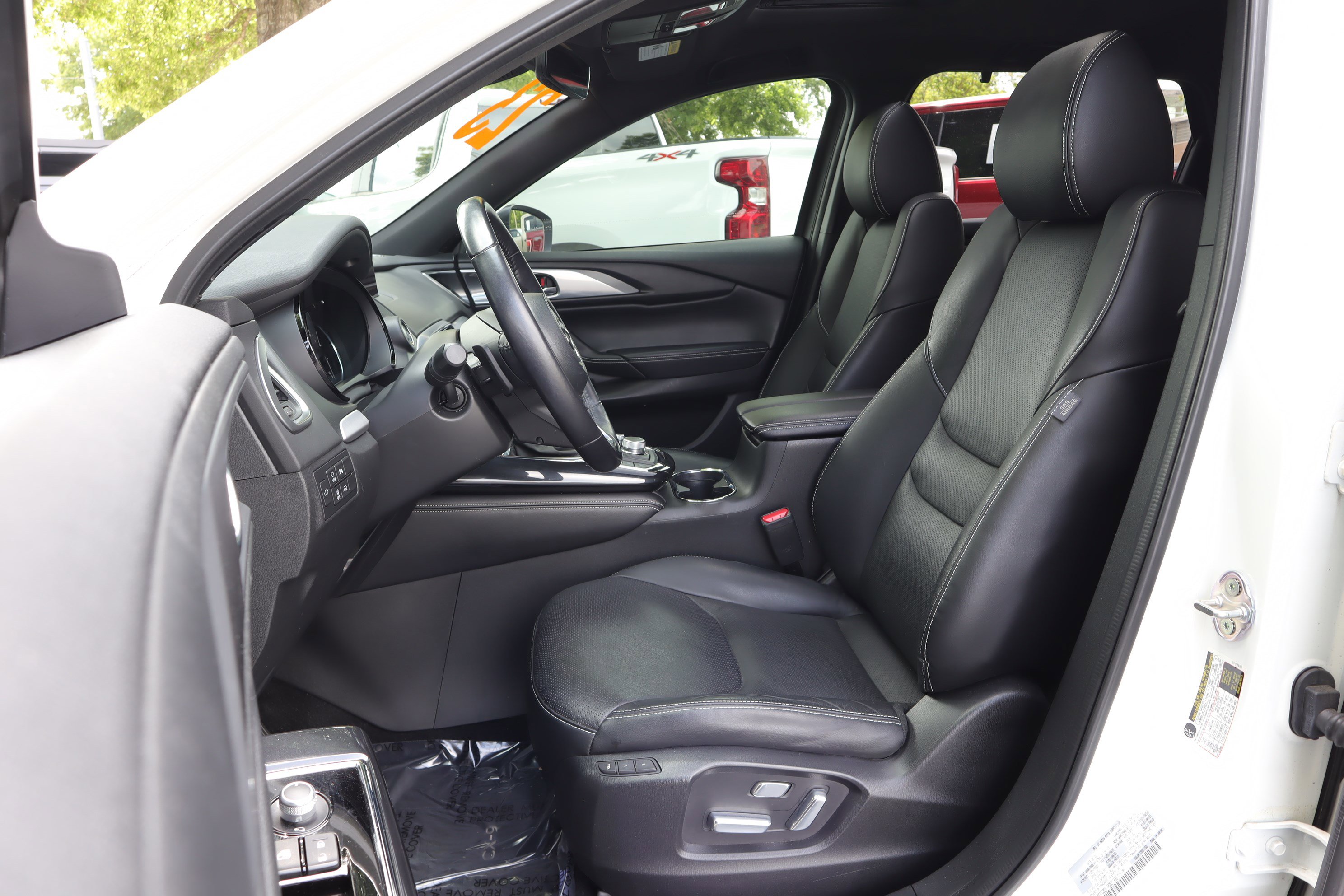 Certified 2023 MAZDA CX-9 Grand Touring AWD/4WD image 9