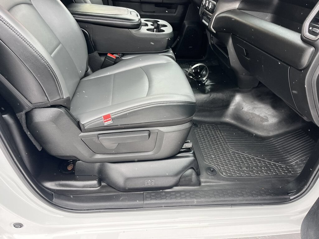 Used 2022 RAM 4500 Tradesman RWD image 58