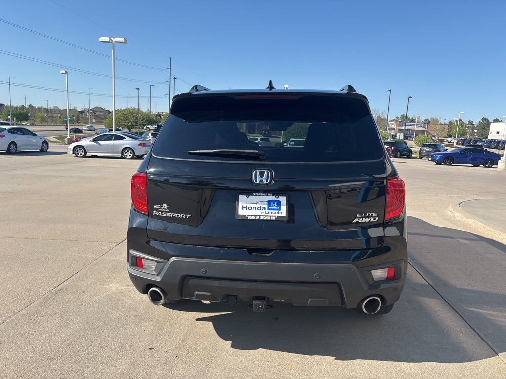 Used 2023 Honda Passport Elite image 6