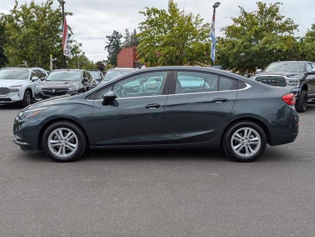 Used 2018 Chevrolet Cruze LT w/ LT Fleet Convenience Package image 2