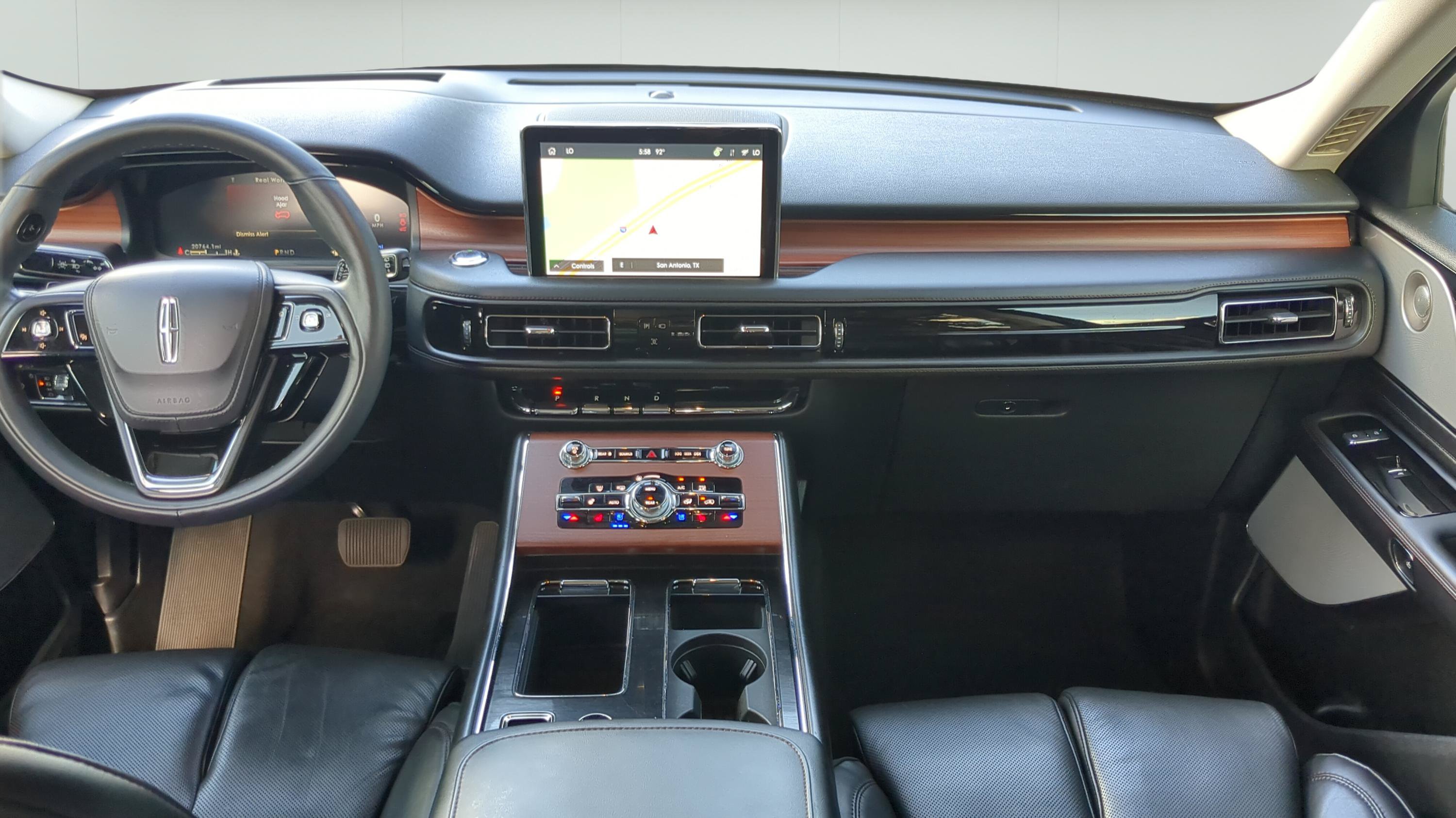 Used 2023 Lincoln Aviator Grand Touring w/ Equipment Group 301A AWD/4WD image 19