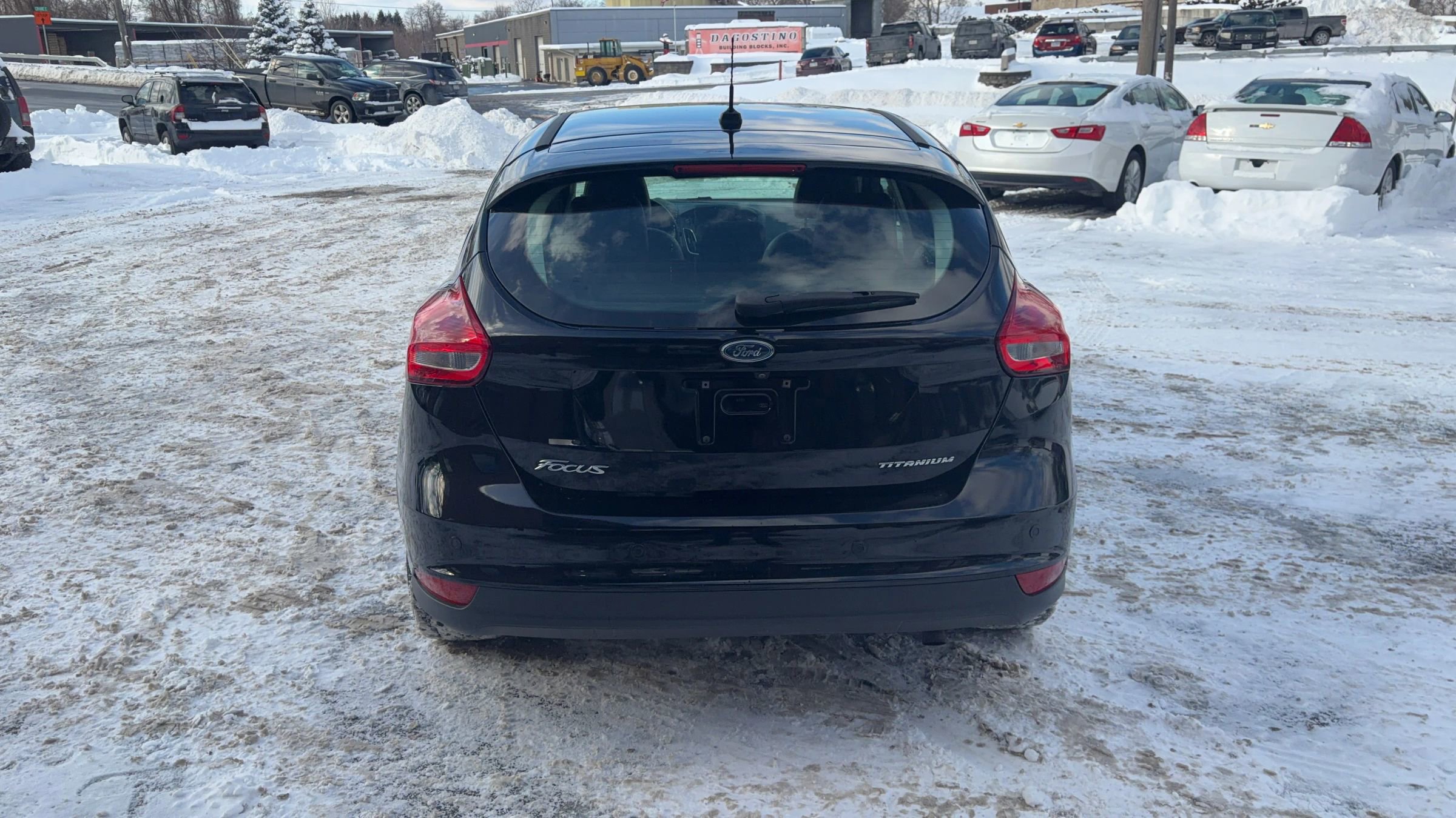 Used 2017 Ford Focus Titanium FWD image 5