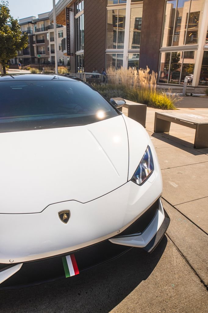 Used 2015 Lamborghini Huracan LP 610-4 image 4