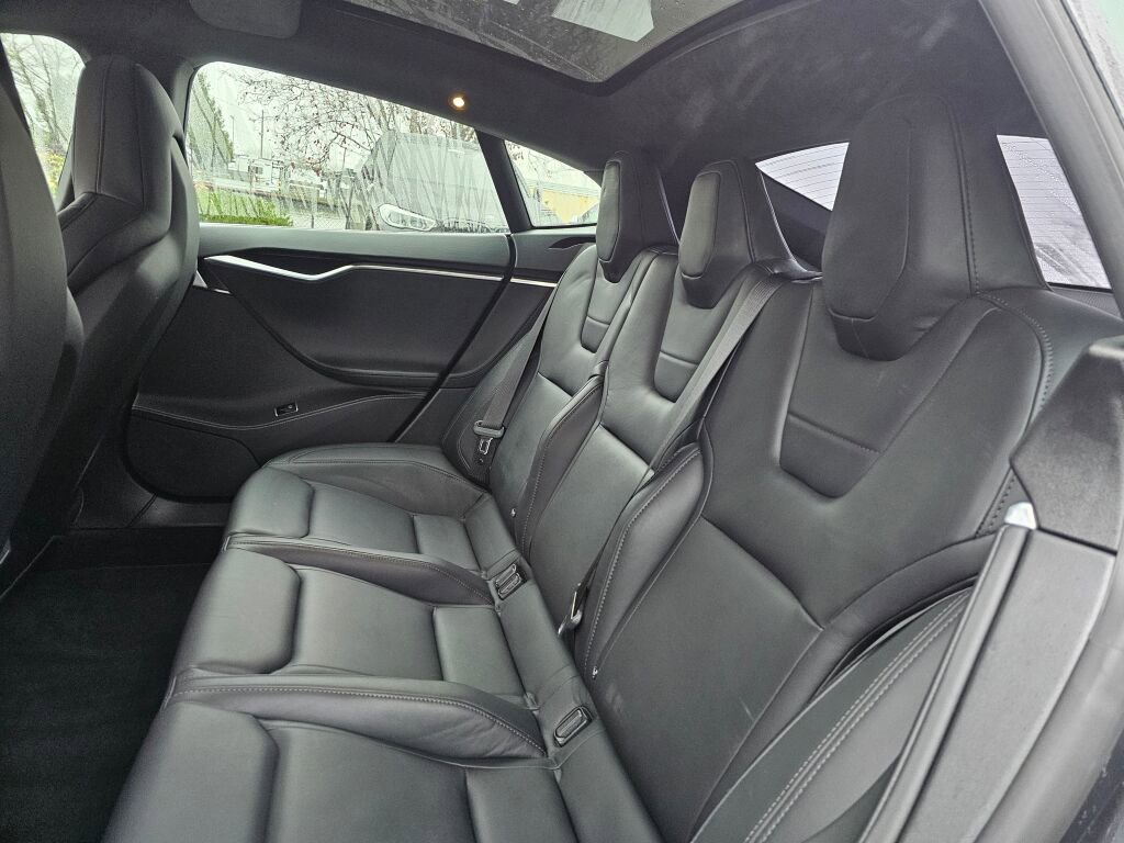 Used 2015 Tesla Model S P85D image 21