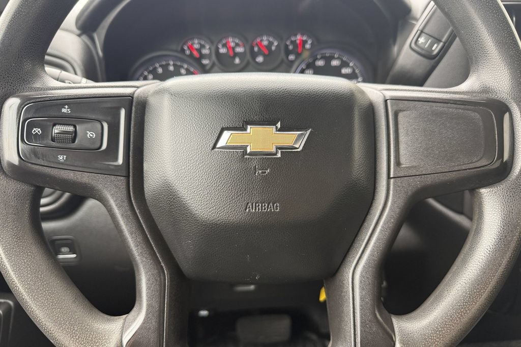 Used 2021 Chevrolet Silverado 1500 W/T w/ WT Convenience Package AWD/4WD image 18