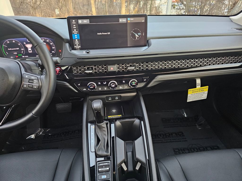 Used 2025 Honda Accord EX-L image 15
