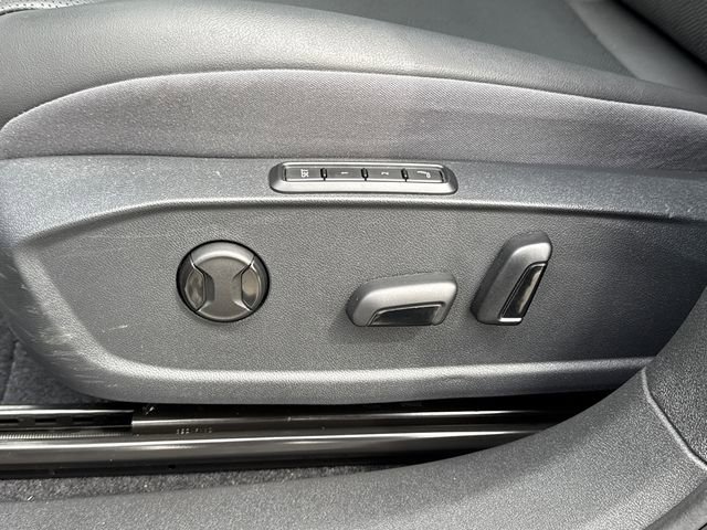 Certified 2023 Volkswagen ID.4 Pro S Plus image 13