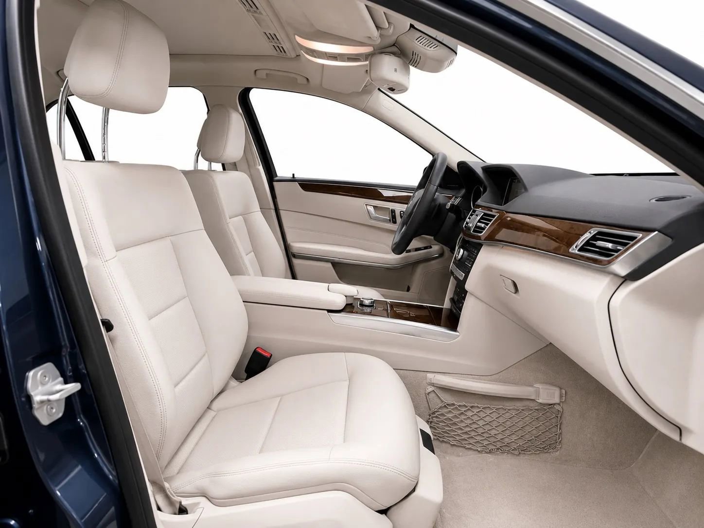 Used 2016 Mercedes-Benz E 350 Sedan image 17