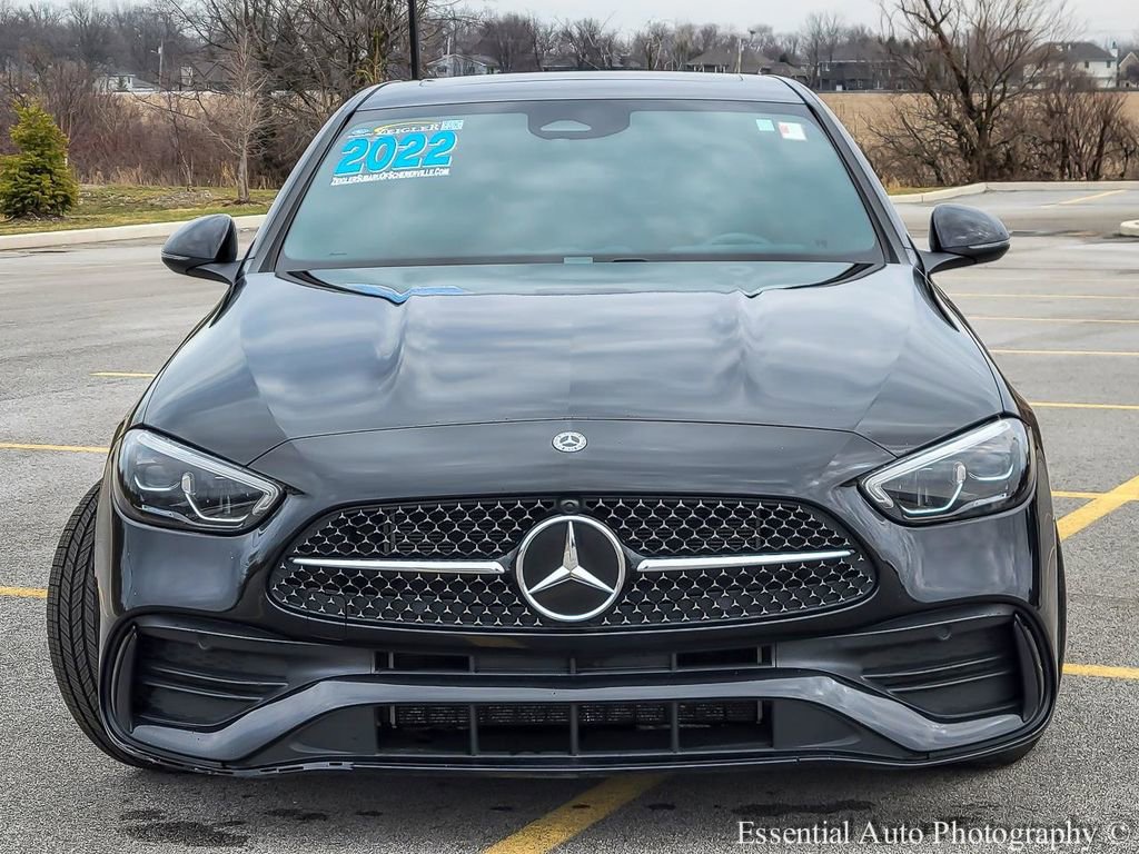Used 2022 Mercedes-Benz C 300 4MATIC Sedan image 4