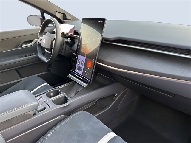 Used 2023 Fisker Ocean One image 11