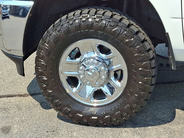 Used 2024 RAM 3500 Tradesman w/ Chrome Appearance Group AWD/4WD image 8