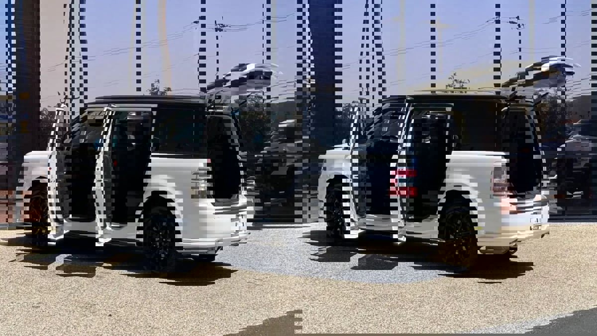 Used 2018 Ford Flex SEL w/ Equipment Group 202A image 6