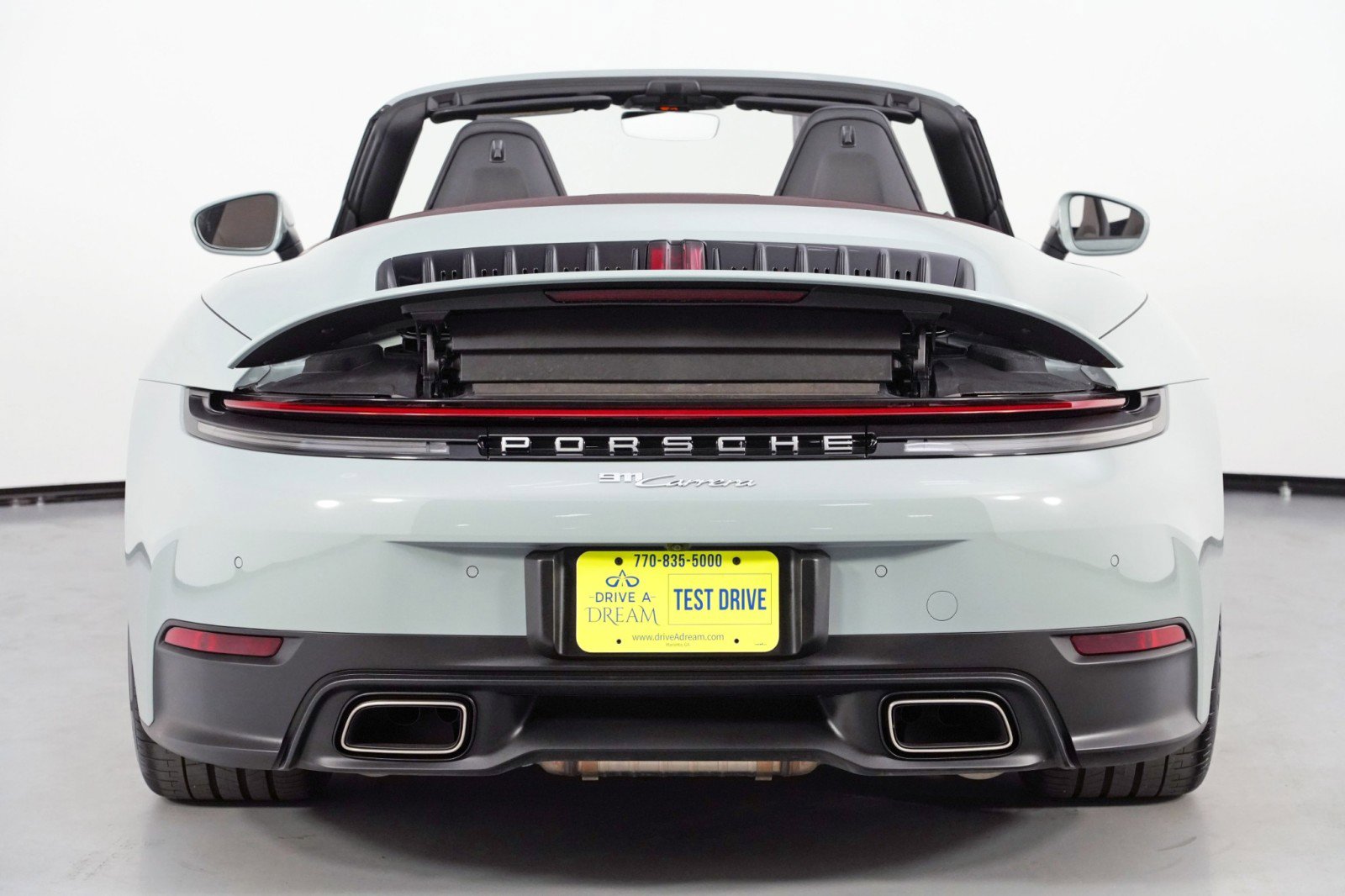 Used 2025 Porsche 911 Carrera RWD image 50