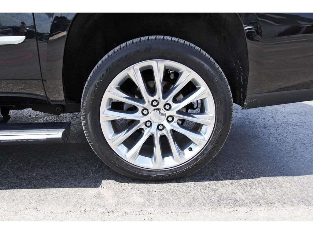 Used 2019 Cadillac Escalade ESV Premium Luxury AWD/4WD image 31