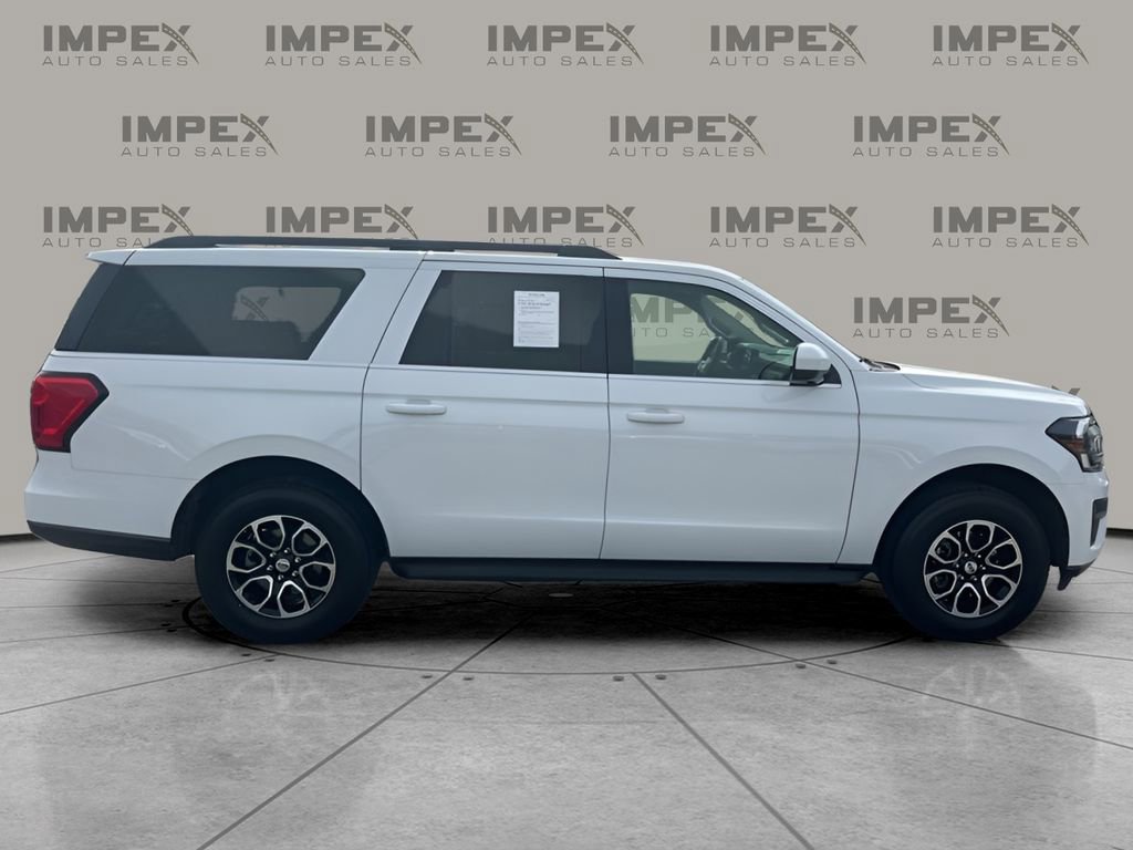 Used 2024 Ford Expedition Max XLT image 6