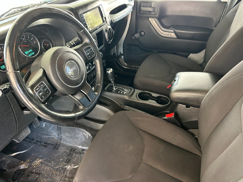 Used 2015 Jeep Wrangler Unlimited Sport AWD/4WD image 9