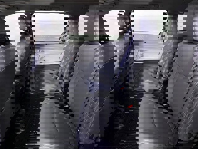 Used 2024 Toyota Sienna XLE image 26