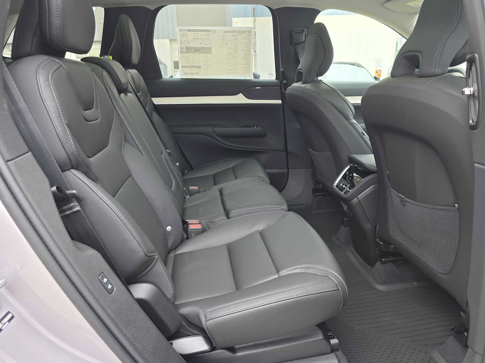 New 2026 Volvo EX90 Ultra AWD/4WD image 12
