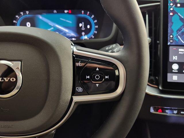 New 2025 Volvo XC90 B6 Plus w/ Protection Package Premier image 29