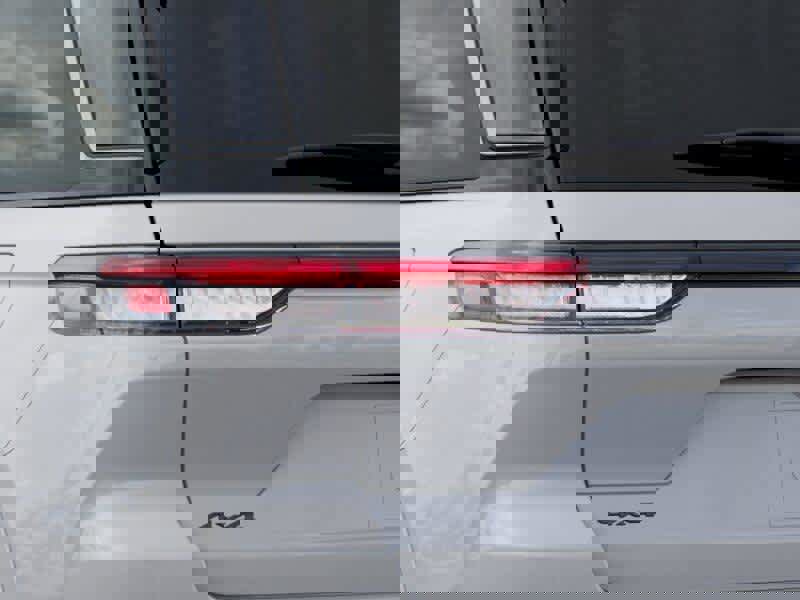 New 2026 Jeep Grand Cherokee Summit image 14