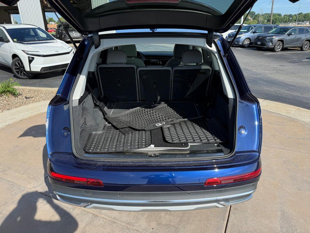 Used 2022 Audi Q7 3.0T Premium Plus AWD/4WD image 7