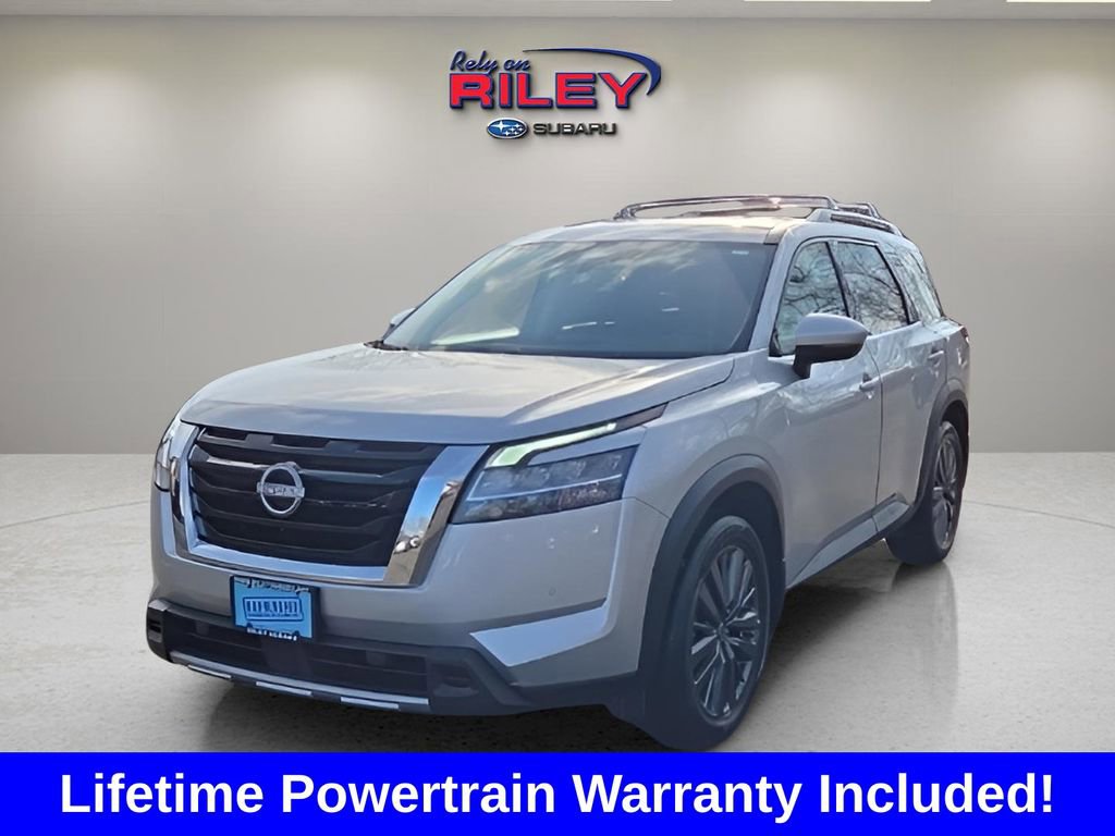 Used 2024 Nissan Pathfinder SL w/ SL Premium Package