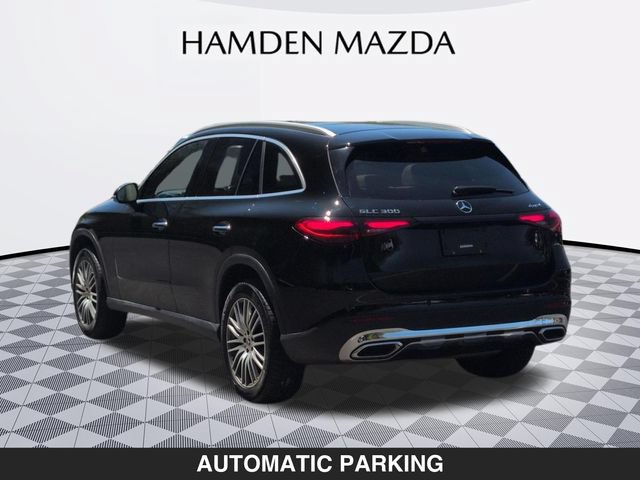Used 2023 Mercedes-Benz GLC 300 4MATIC image 5